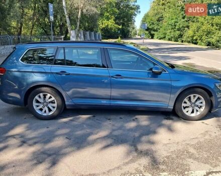 Синій Фольксваген Пассат, об'ємом двигуна 1.6 л та пробігом 282 тис. км за 14000 $, фото 3 на Automoto.ua