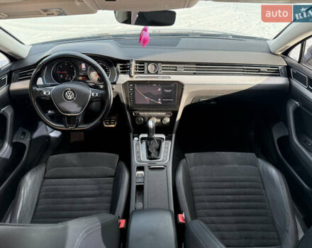 Синий Фольксваген Пассат, объемом двигателя 2 л и пробегом 255 тыс. км за 16400 $, фото 49 на Automoto.ua