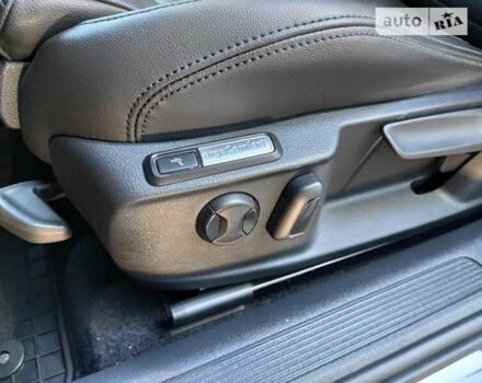 Синий Фольксваген Пассат, объемом двигателя 1.97 л и пробегом 225 тыс. км за 16300 $, фото 43 на Automoto.ua