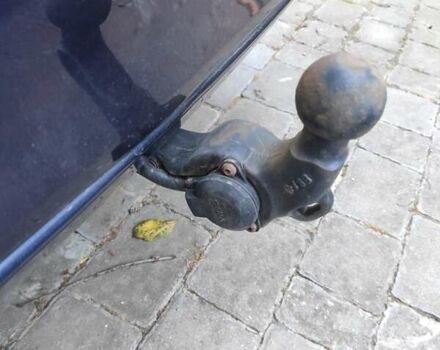 Синий Фольксваген Пассат, объемом двигателя 1.97 л и пробегом 225 тыс. км за 16300 $, фото 32 на Automoto.ua