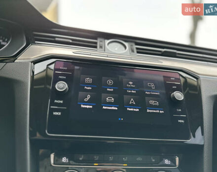 Синий Фольксваген Пассат, объемом двигателя 2 л и пробегом 289 тыс. км за 16799 $, фото 48 на Automoto.ua