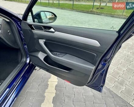 Синий Фольксваген Пассат, объемом двигателя 1.97 л и пробегом 218 тыс. км за 17500 $, фото 18 на Automoto.ua