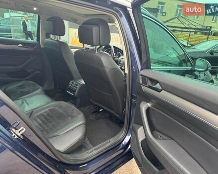 Синий Фольксваген Пассат, объемом двигателя 2 л и пробегом 332 тыс. км за 15990 $, фото 10 на Automoto.ua