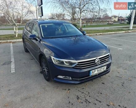 Синий Фольксваген Пассат, объемом двигателя 1.97 л и пробегом 332 тыс. км за 15500 $, фото 2 на Automoto.ua