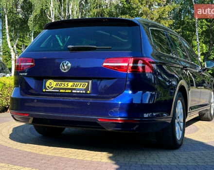 Синий Фольксваген Пассат, объемом двигателя 1.6 л и пробегом 197 тыс. км за 17500 $, фото 6 на Automoto.ua