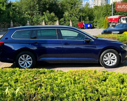 Синий Фольксваген Пассат, объемом двигателя 1.6 л и пробегом 197 тыс. км за 17500 $, фото 7 на Automoto.ua