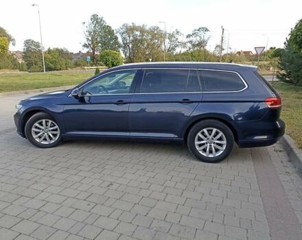 Синий Фольксваген Пассат, объемом двигателя 1.97 л и пробегом 225 тыс. км за 16300 $, фото 4 на Automoto.ua