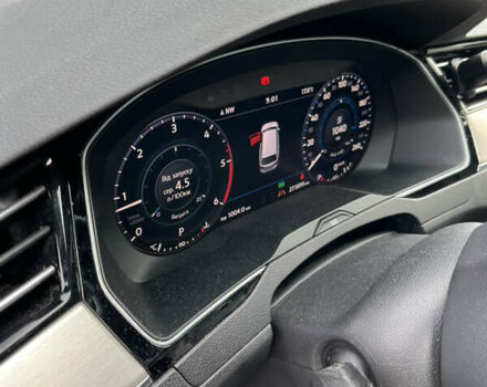 Синий Фольксваген Пассат, объемом двигателя 1.9 л и пробегом 285 тыс. км за 21288 $, фото 2 на Automoto.ua