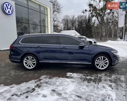 Синий Фольксваген Пассат, объемом двигателя 1.97 л и пробегом 269 тыс. км за 16700 $, фото 8 на Automoto.ua