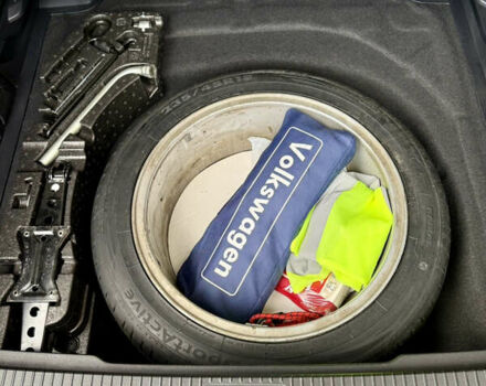 Фольксваген Пассат 2017 в Житомире на Automoto.ua Синий Фольксваген Пассат, объемом двигателя 2 л и пробегом 266 тыс. км за 17600 $, фото 39 на Automoto.ua