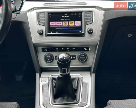 Синій Фольксваген Пассат, об'ємом двигуна 1.97 л та пробігом 264 тис. км за 14900 $, фото 51 на Automoto.ua