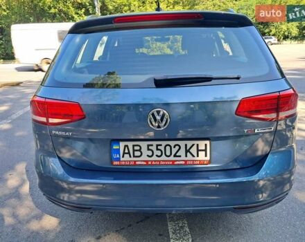 Синій Фольксваген Пассат, об'ємом двигуна 1.6 л та пробігом 282 тис. км за 14000 $, фото 5 на Automoto.ua