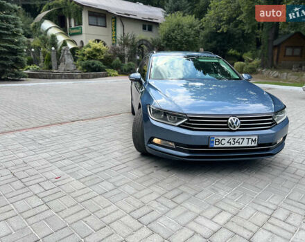 Синий Фольксваген Пассат, объемом двигателя 1.97 л и пробегом 287 тыс. км за 15950 $, фото 4 на Automoto.ua