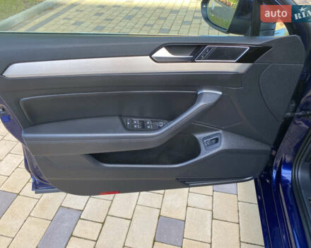 Синий Фольксваген Пассат, объемом двигателя 2 л и пробегом 300 тыс. км за 16900 $, фото 16 на Automoto.ua