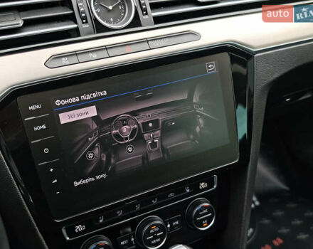 Фольксваген Пассат 2018 в Луцке на Automoto.ua Синий Фольксваген Пассат, объемом двигателя 2 л и пробегом 127 тыс. км за 24999 $, фото 35 на Automoto.ua