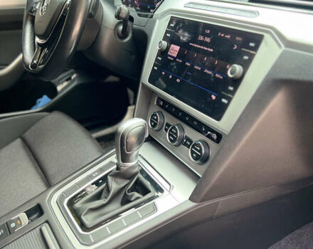 Синий Фольксваген Пассат, объемом двигателя 1.97 л и пробегом 287 тыс. км за 15950 $, фото 29 на Automoto.ua