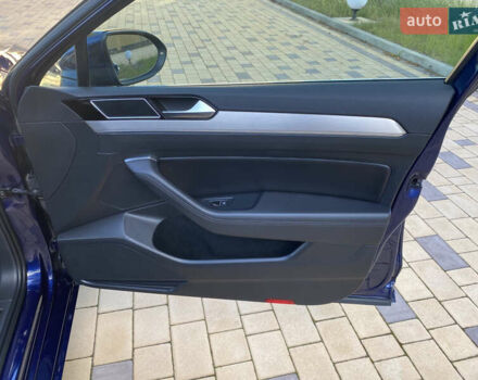 Синий Фольксваген Пассат, объемом двигателя 2 л и пробегом 300 тыс. км за 16900 $, фото 25 на Automoto.ua