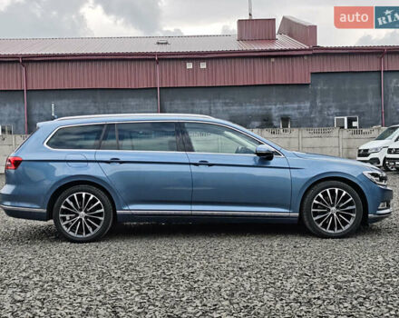 Фольксваген Пассат 2018 в Луцке на Automoto.ua Синий Фольксваген Пассат, объемом двигателя 2 л и пробегом 127 тыс. км за 24999 $, фото 6 на Automoto.ua