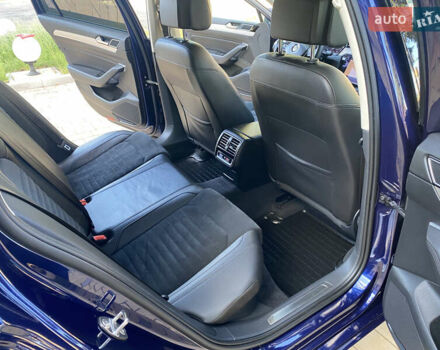 Синий Фольксваген Пассат, объемом двигателя 2 л и пробегом 300 тыс. км за 16900 $, фото 21 на Automoto.ua