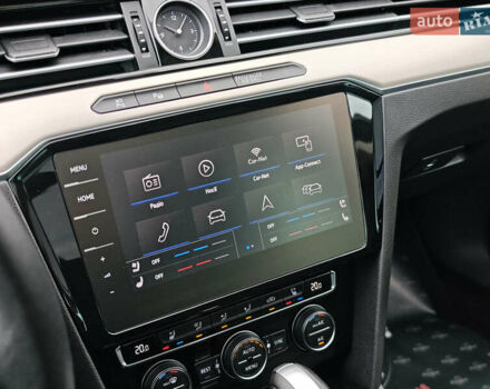 Фольксваген Пассат 2018 в Луцке на Automoto.ua Синий Фольксваген Пассат, объемом двигателя 2 л и пробегом 127 тыс. км за 24999 $, фото 41 на Automoto.ua