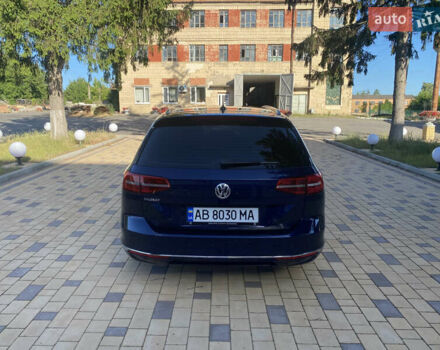 Синий Фольксваген Пассат, объемом двигателя 2 л и пробегом 300 тыс. км за 16900 $, фото 5 на Automoto.ua
