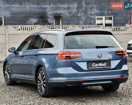 Фольксваген Пассат 2018 в Луцке на Automoto.ua Синий Фольксваген Пассат, объемом двигателя 2 л и пробегом 127 тыс. км за 24999 $, фото 3 на Automoto.ua