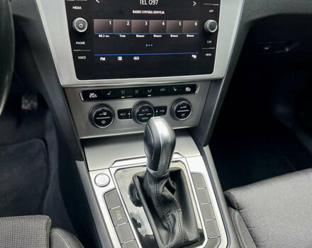 Синий Фольксваген Пассат, объемом двигателя 1.97 л и пробегом 287 тыс. км за 15950 $, фото 15 на Automoto.ua