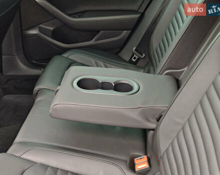 Фольксваген Пассат 2018 в Луцке на Automoto.ua Синий Фольксваген Пассат, объемом двигателя 2 л и пробегом 127 тыс. км за 24999 $, фото 51 на Automoto.ua