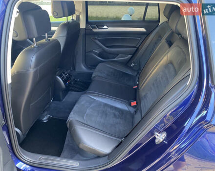 Синий Фольксваген Пассат, объемом двигателя 2 л и пробегом 300 тыс. км за 16900 $, фото 20 на Automoto.ua