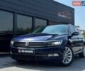 Синий Фольксваген Пассат, объемом двигателя 1.6 л и пробегом 299 тыс. км за 12999 $, фото 1 на Automoto.ua