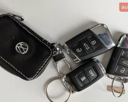 Синій Фольксваген Пассат, об'ємом двигуна 1.97 л та пробігом 230 тис. км за 22000 $, фото 27 на Automoto.ua