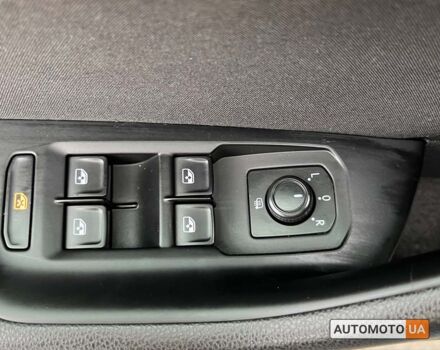 Синій Фольксваген Пассат, об'ємом двигуна 2 л та пробігом 248 тис. км за 17200 $, фото 8 на Automoto.ua