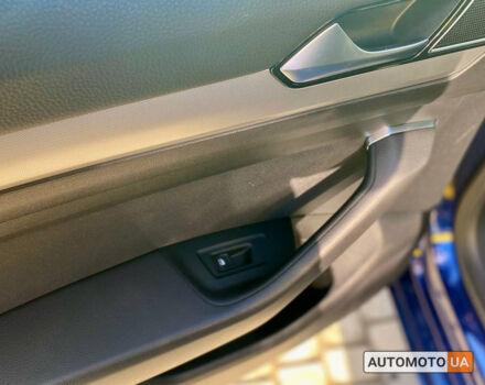 Синій Фольксваген Пассат, об'ємом двигуна 2 л та пробігом 231 тис. км за 17700 $, фото 8 на Automoto.ua