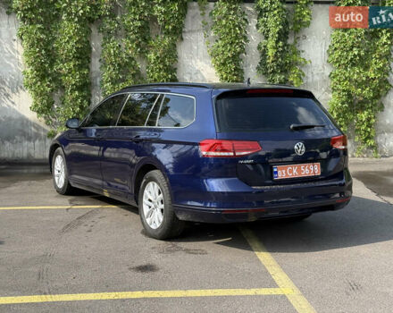 Синій Фольксваген Пассат, об'ємом двигуна 2 л та пробігом 220 тис. км за 17400 $, фото 16 на Automoto.ua