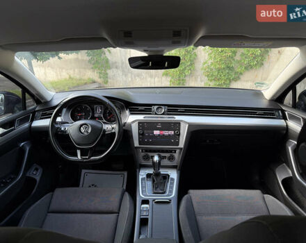 Синий Фольксваген Пассат, объемом двигателя 2 л и пробегом 222 тыс. км за 16999 $, фото 37 на Automoto.ua