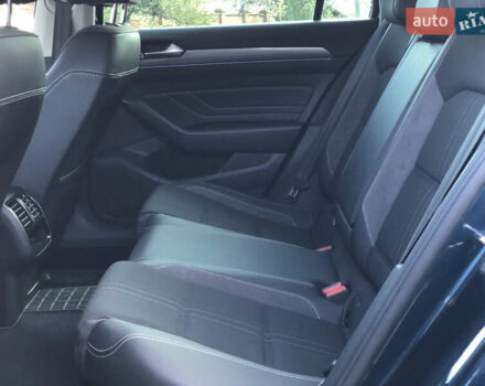 Фольксваген Пассат 2019 в Черновцах на Automoto.ua Синий Фольксваген Пассат, объемом двигателя 1.97 л и пробегом 217 тыс. км за 21500 $, фото 23 на Automoto.ua