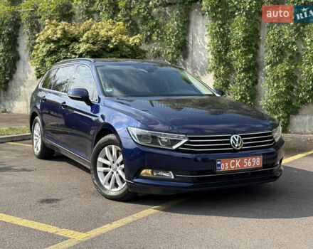 Синий Фольксваген Пассат, объемом двигателя 2 л и пробегом 222 тыс. км за 16999 $, фото 2 на Automoto.ua