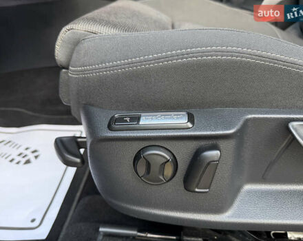 Синий Фольксваген Пассат, объемом двигателя 2 л и пробегом 222 тыс. км за 16999 $, фото 26 на Automoto.ua