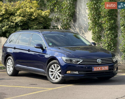 Синий Фольксваген Пассат, объемом двигателя 2 л и пробегом 222 тыс. км за 16999 $, фото 7 на Automoto.ua