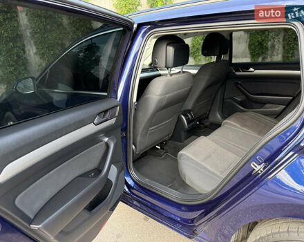 Синий Фольксваген Пассат, объемом двигателя 2 л и пробегом 222 тыс. км за 16999 $, фото 30 на Automoto.ua