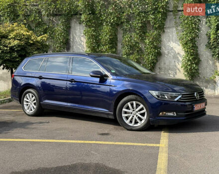 Синий Фольксваген Пассат, объемом двигателя 2 л и пробегом 222 тыс. км за 16999 $, фото 3 на Automoto.ua