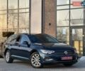 Синий Фольксваген Пассат, объемом двигателя 1.97 л и пробегом 260 тыс. км за 17600 $, фото 1 на Automoto.ua