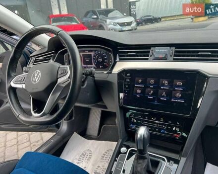 Синій Фольксваген Пассат, об'ємом двигуна 2 л та пробігом 193 тис. км за 26390 $, фото 37 на Automoto.ua