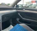 Синій Фольксваген Пассат, об'ємом двигуна 2 л та пробігом 193 тис. км за 26390 $, фото 29 на Automoto.ua