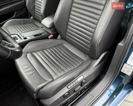 Синий Фольксваген Пассат, объемом двигателя 2 л и пробегом 192 тыс. км за 25500 $, фото 14 на Automoto.ua