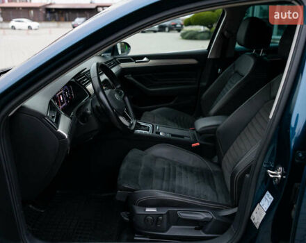 Синий Фольксваген Пассат, объемом двигателя 2 л и пробегом 213 тыс. км за 25300 $, фото 21 на Automoto.ua