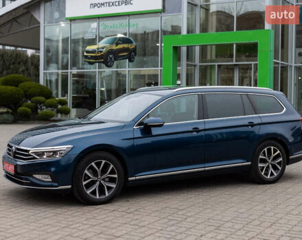 Синий Фольксваген Пассат, объемом двигателя 2 л и пробегом 213 тыс. км за 25300 $, фото 6 на Automoto.ua