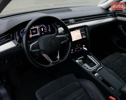 Синий Фольксваген Пассат, объемом двигателя 2 л и пробегом 213 тыс. км за 25300 $, фото 24 на Automoto.ua