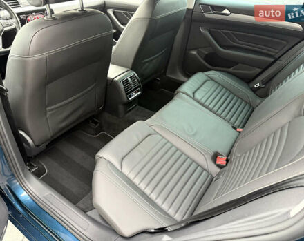 Синий Фольксваген Пассат, объемом двигателя 2 л и пробегом 192 тыс. км за 25500 $, фото 28 на Automoto.ua