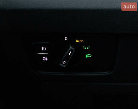 Синий Фольксваген Пассат, объемом двигателя 2 л и пробегом 213 тыс. км за 25300 $, фото 43 на Automoto.ua